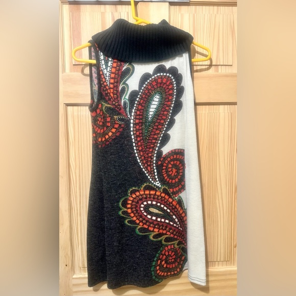 Aryeh dress/tunic - Picture 2 of 3